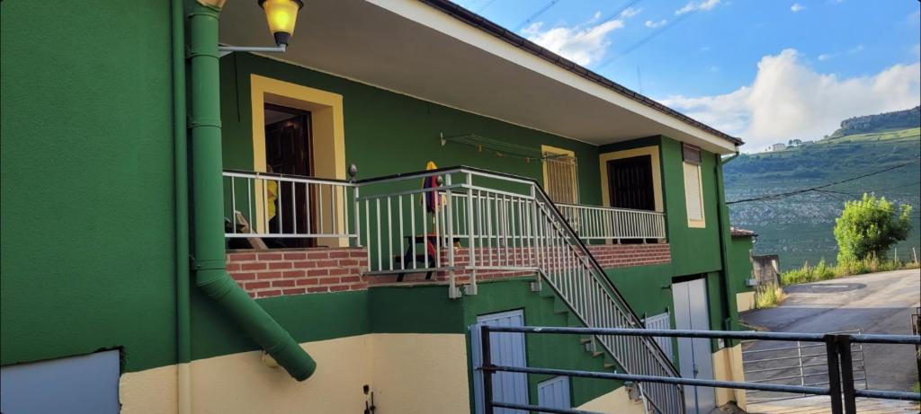 Ruesga House | LA CUBIA