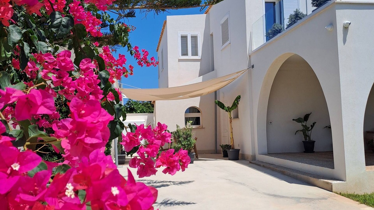 Pizzolungo Apartment | La Dimora del Capitano - Open Space in villa by the sea