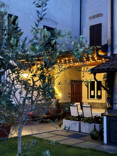 Ovada House | La Dimora di B.Cairoli