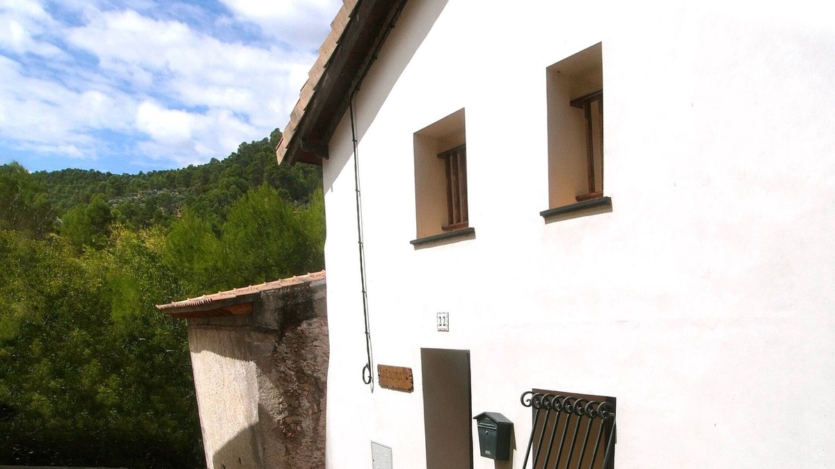 Villaverde de Guadalimar Cottage | La Encina Mountain Cottage