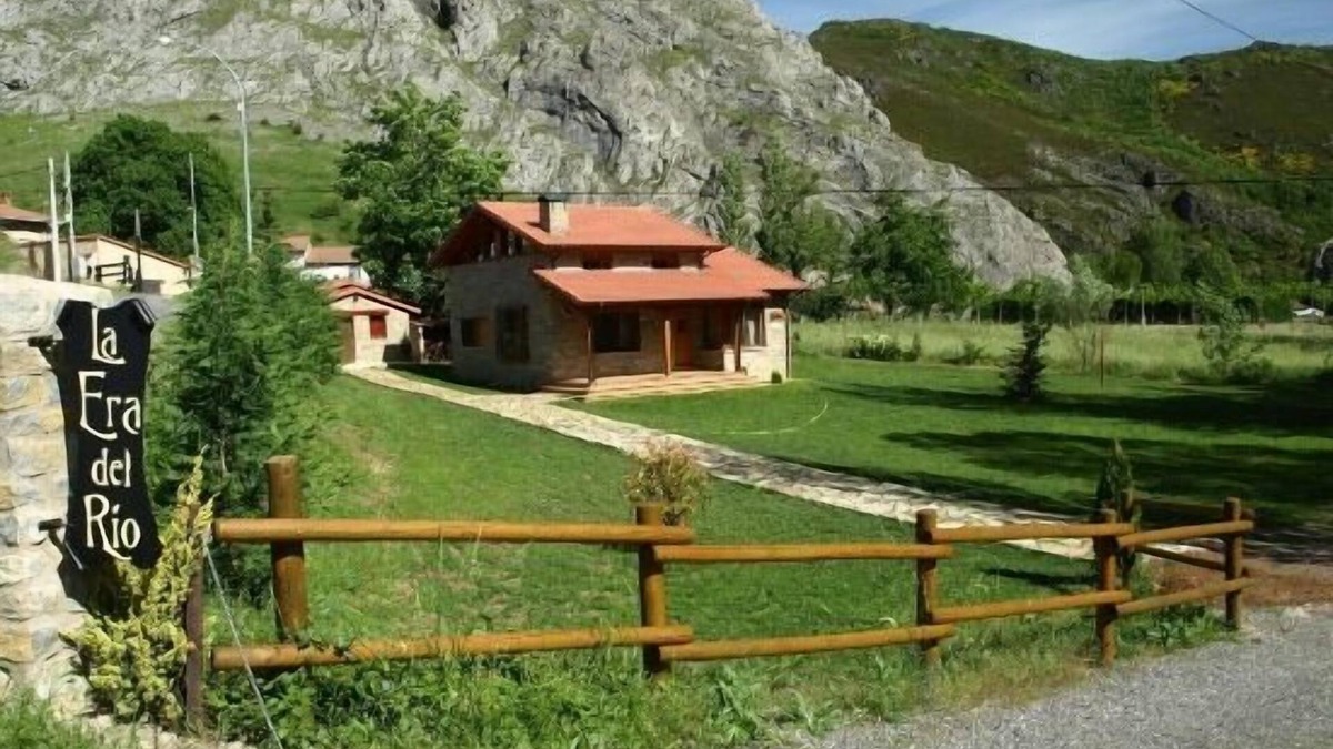 Montuerto Cottage | La Era del Rio Rural Cottage for 6 people