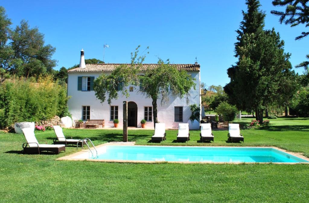 Constantina Villa | La Escribana
