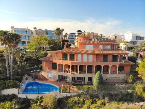 Cabo de las Huertas Villa | "LA FAVORITA"
