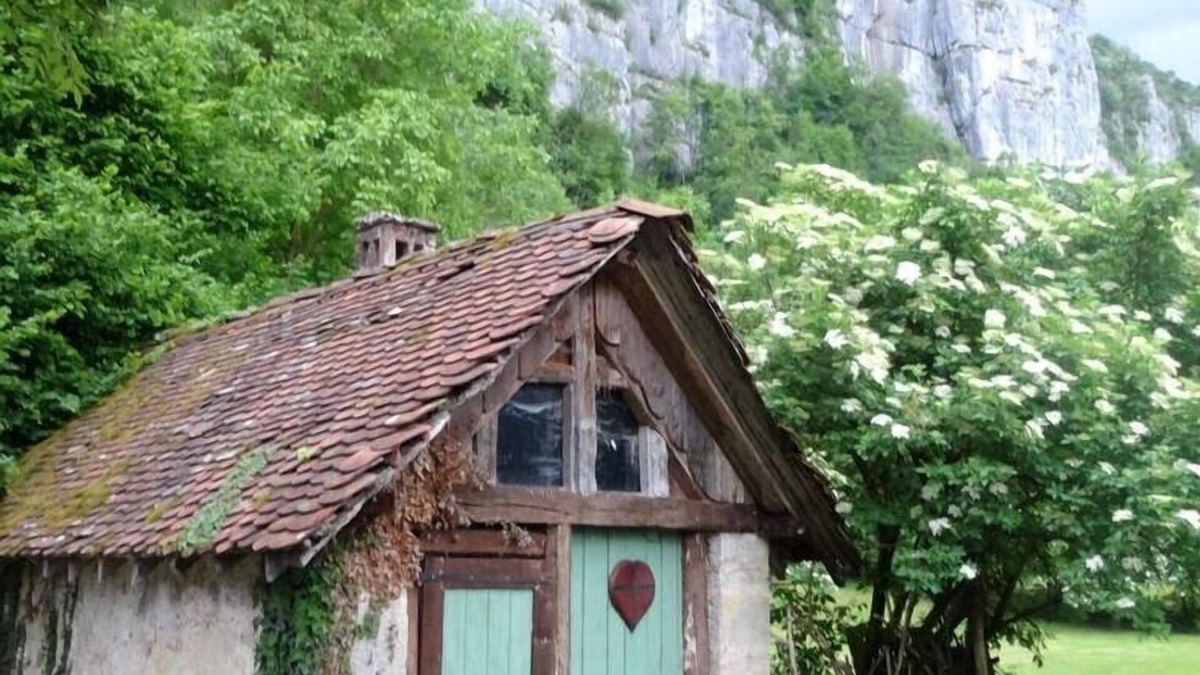 Saint-Christophe-la-Grotte House | La Ferme Bonne de la Grotte