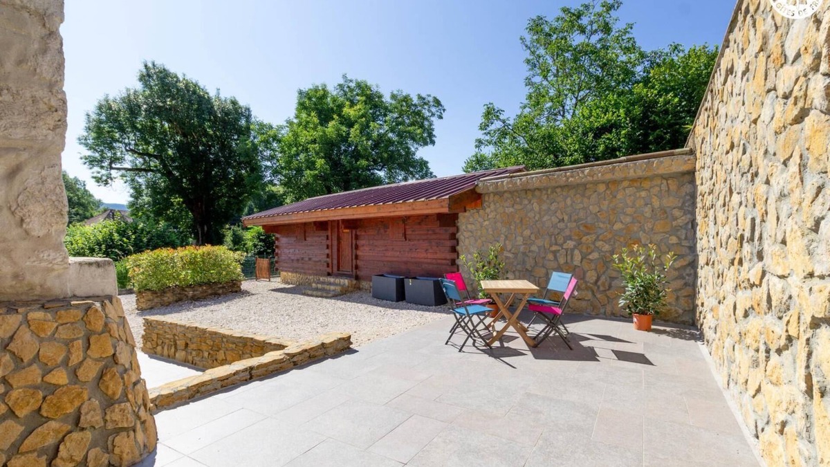 Chanaz House | LA FERME D'YVONNE - CHANAZ