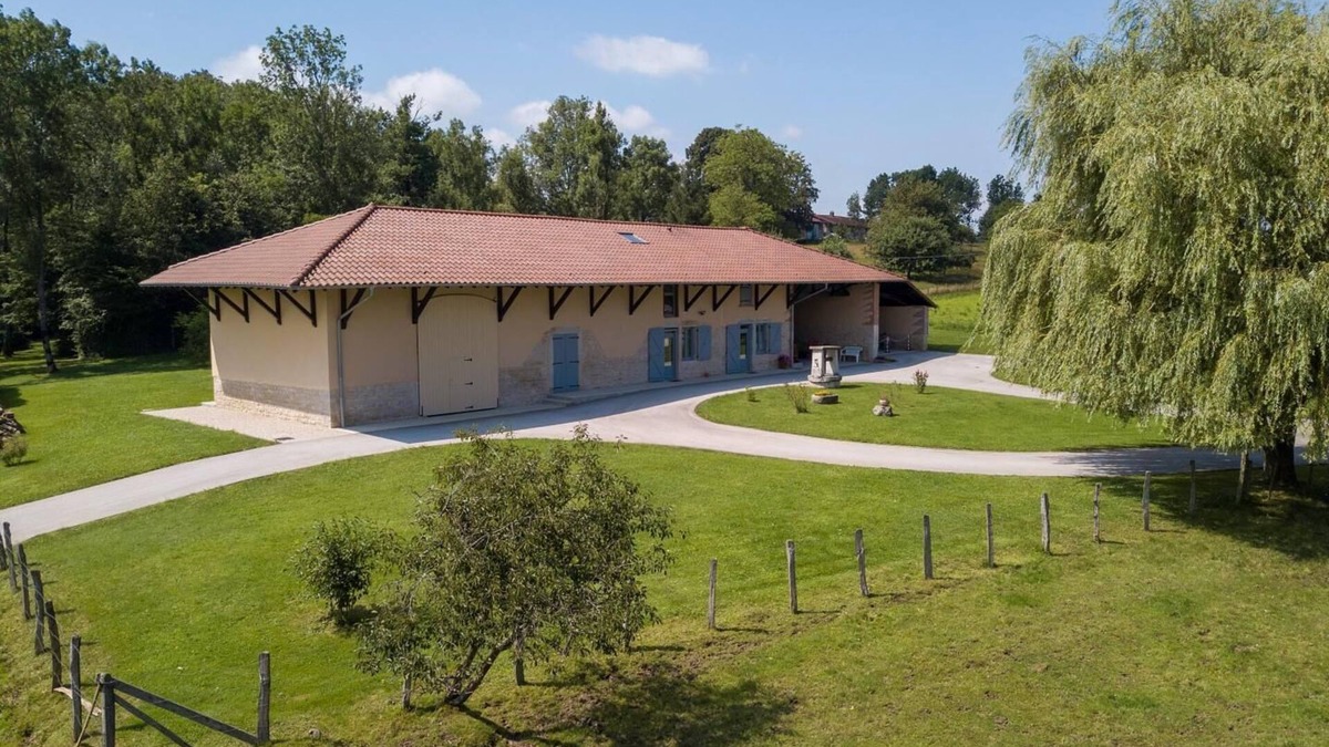 Coligny House | La Ferme de Bocarnoz