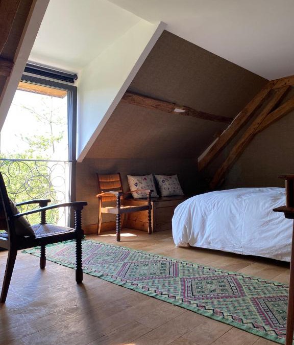 Chatenoy Bed & Breakfast | La Ferme de Châtenoy - Le Mouton Noir