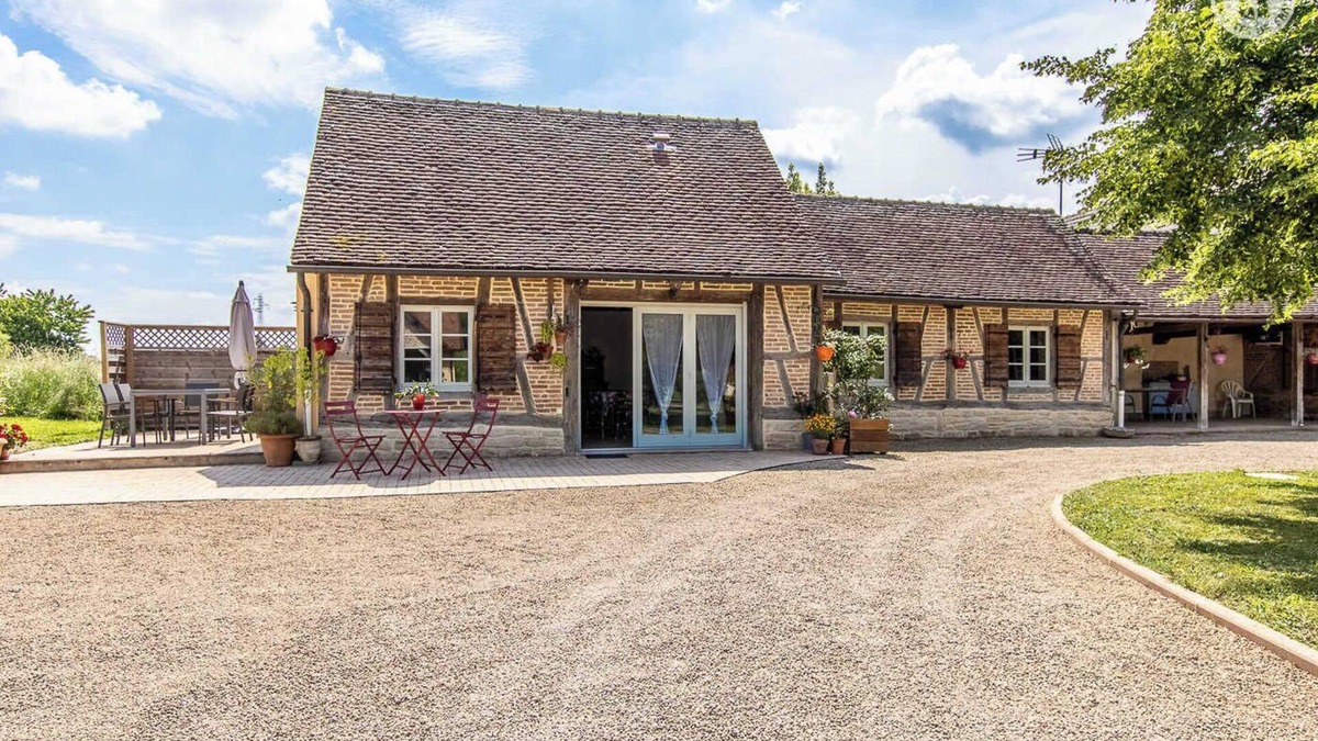 Bruailles House | La Ferme de la Terve