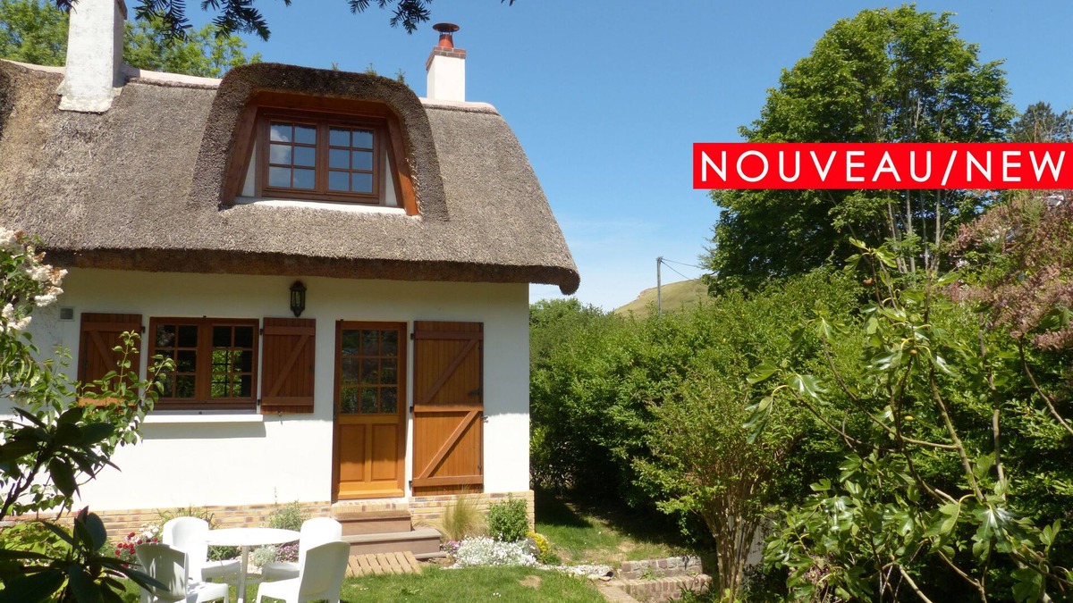 Saint-Jouin-Bruneval Villa | La Flore de Lys, Lovely cottage 330 m from the sea and 6 km from Étretat!
