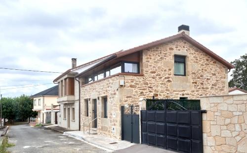 Noia House | La Fontaine