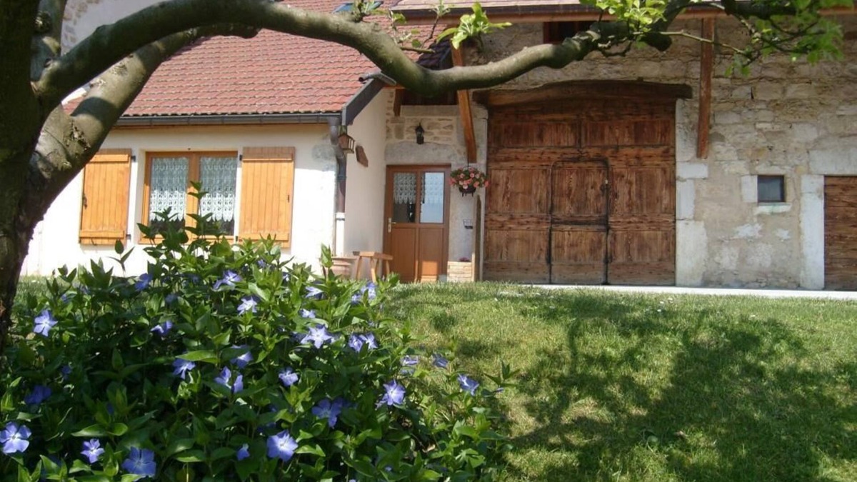 Belmont-Luthezieu House | La Fontaine - Valromey-sur-seran