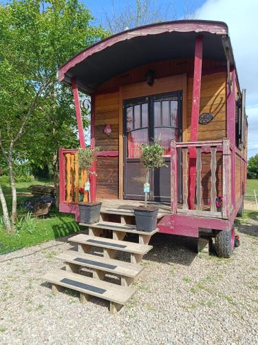 Saint-Christophe-en-Boucherie Other | La roulotte de la tribu deschpouss