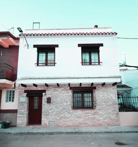Pozo-Lorente House | La Fragua de la Villa