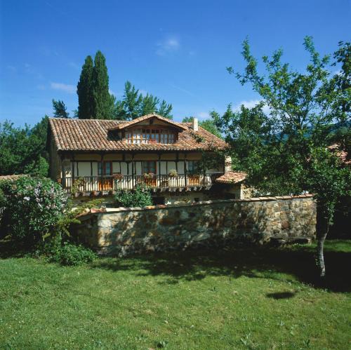 Valle de Manzanedo House | La Gándara
