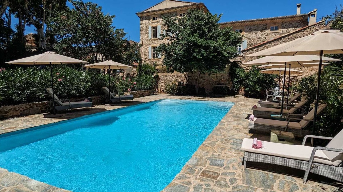 Faugeres Other | La Galante: Élégance et Confort au Cœur de Faugères, Piscine et Suites Raffinée