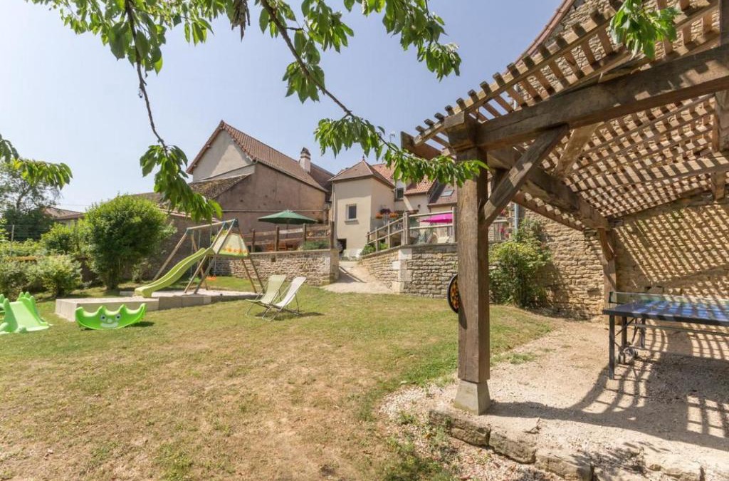 Auxant House | La Glycine