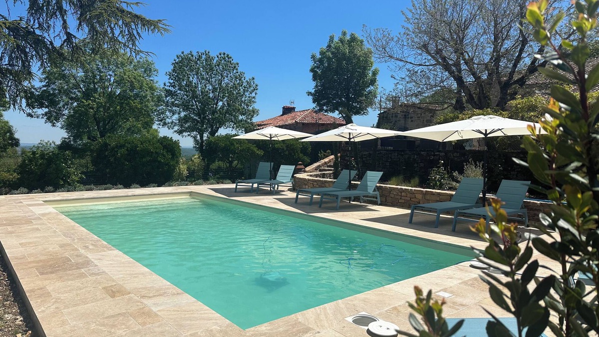 Tonnac House | La Glycine