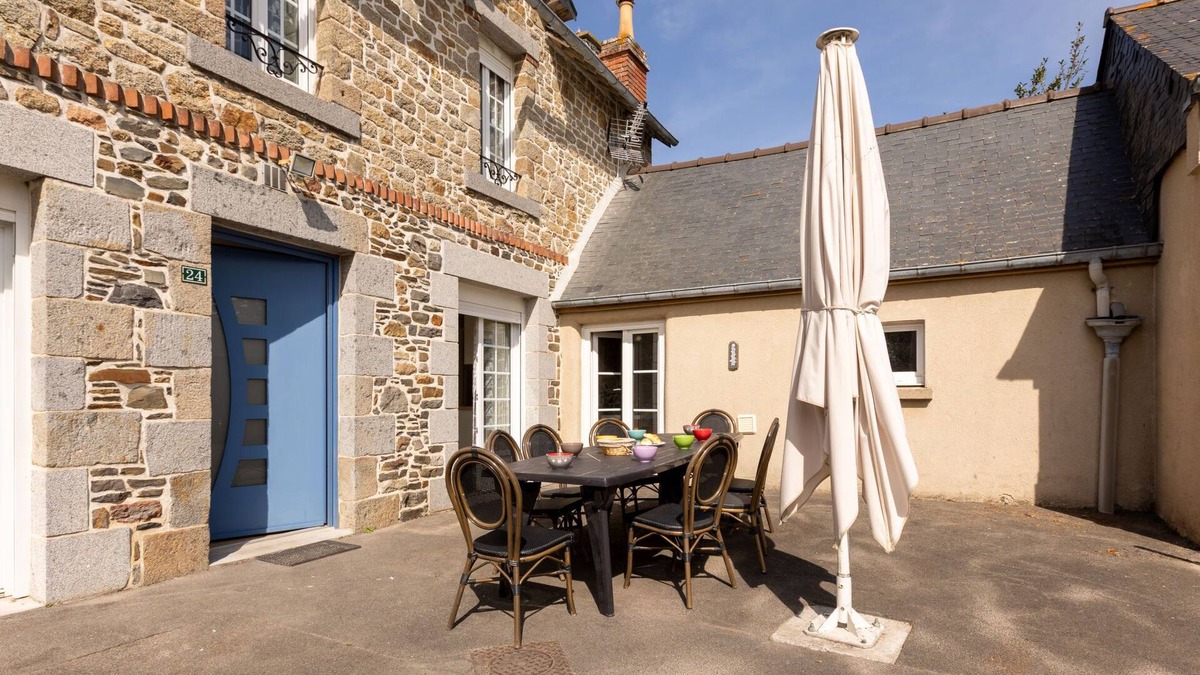 Cherrueix House | La Grève by Interhome