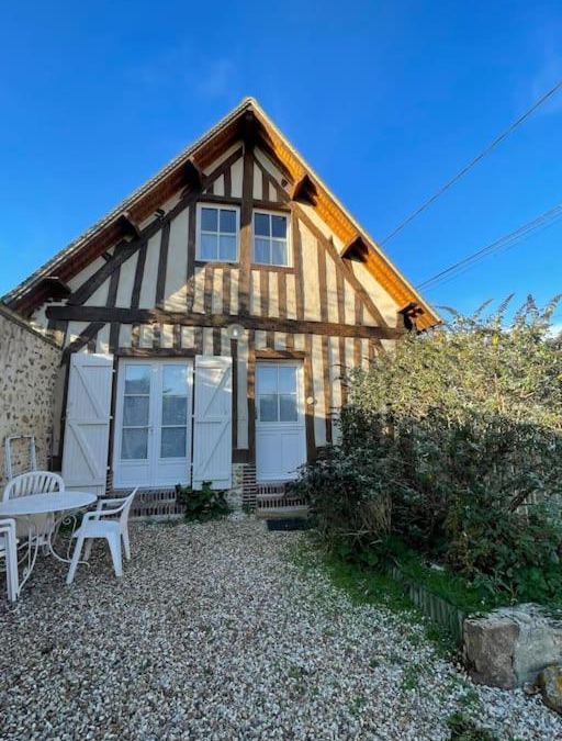 Rueil-la-Gadeliere House | La Grange Chevrefeuille