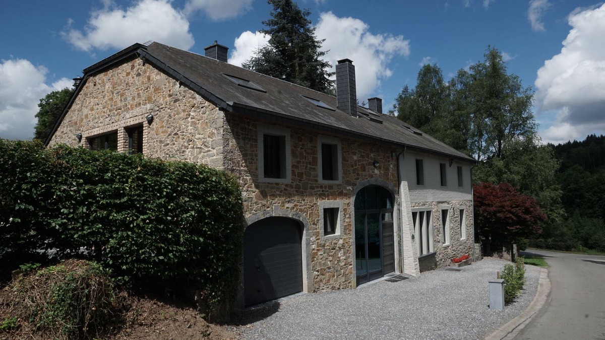 Our House | La Grange de Lesse (Maison) - a house full of character between forest and river