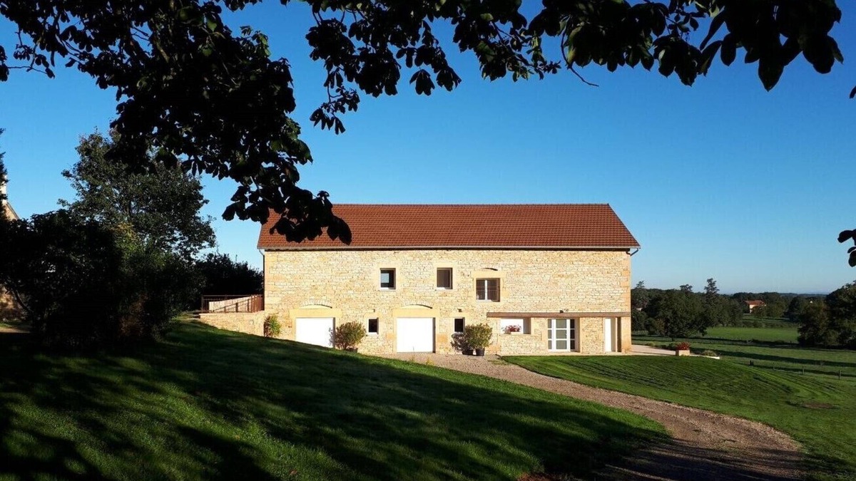 Vailhourles Cottage | LA GRANGE DE NESPES " SAUGES " (6 pers-) (Rated 4 stars)