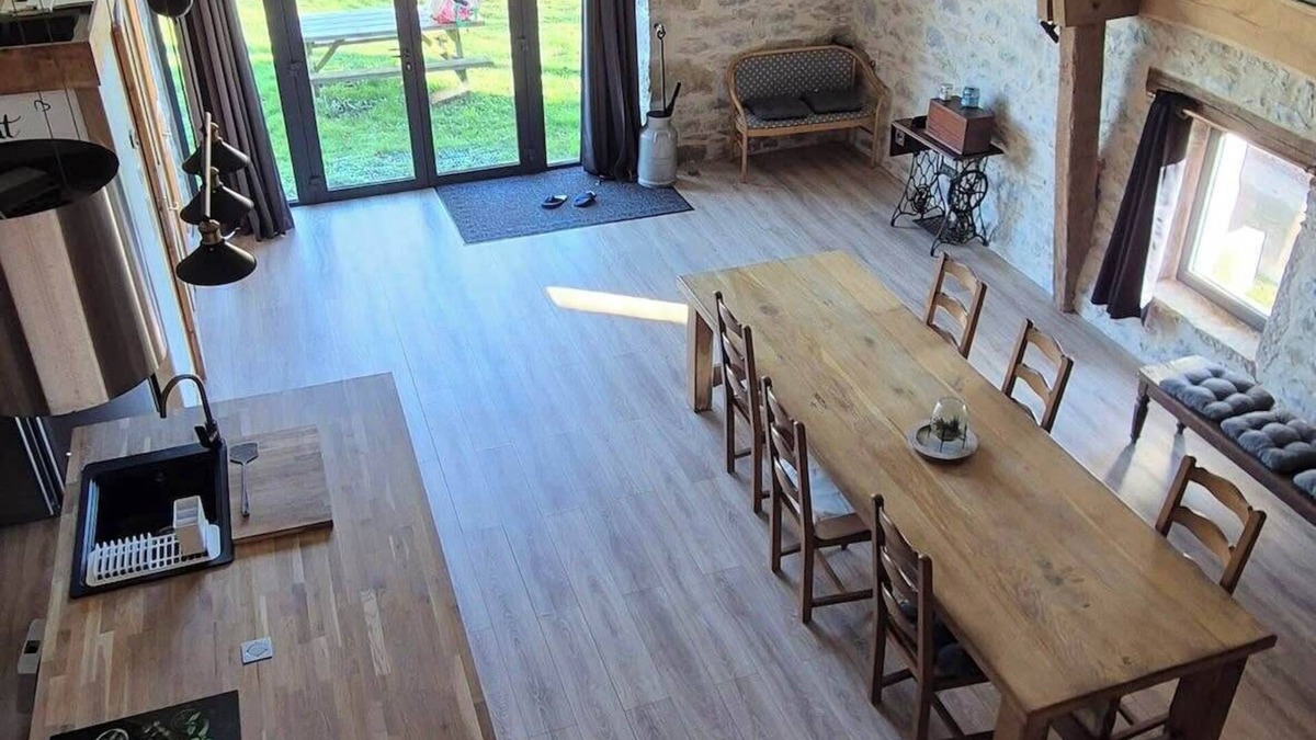 Lavergne House | La grange de Thégra