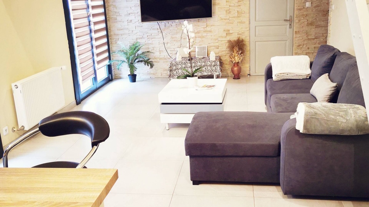 Allinges Apartment | La Grange des Hutins