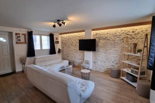 Gasny House | La Grange