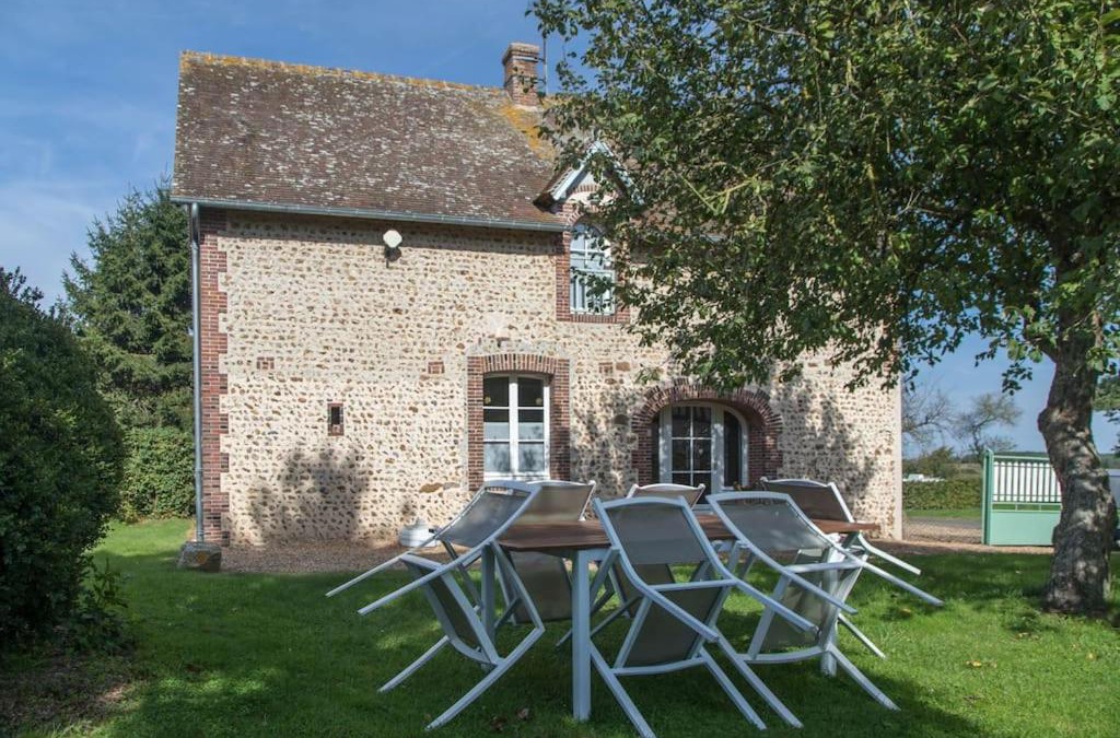 Rueil-la-Gadeliere House | La grange Mirabelle