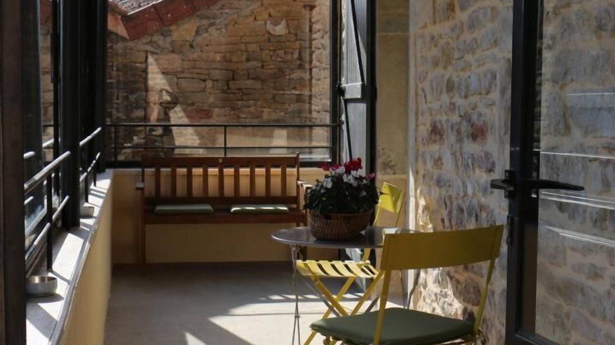 Chateau House | La Halte du Donjon - CHATEAU