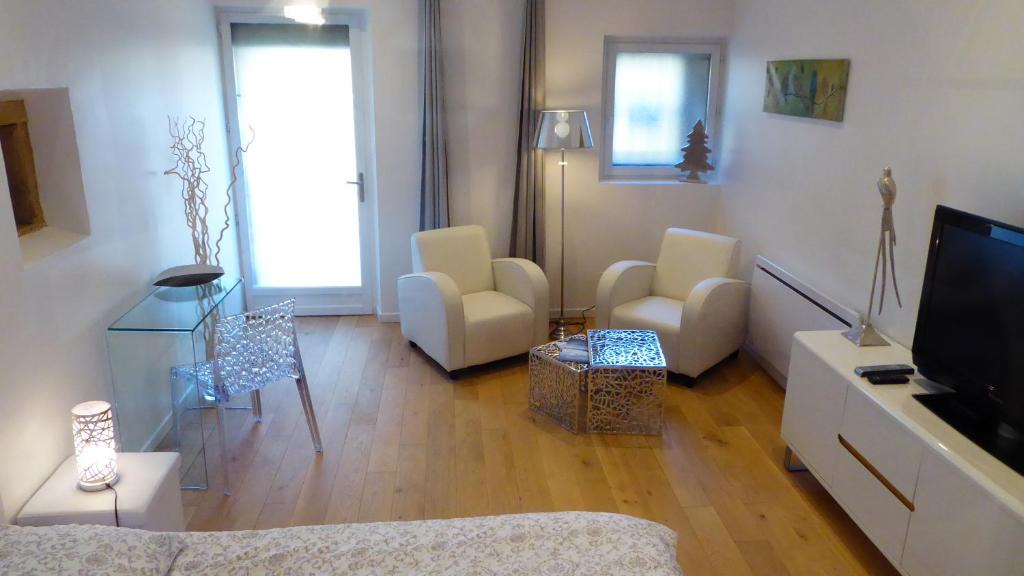 Jeuxey Bed & Breakfast | La Halte