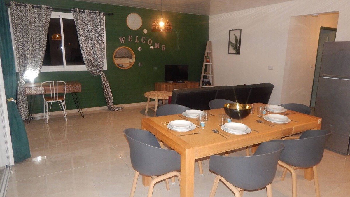 Saint-Pierre Apartment | La Kay Dédé, spacious apartment between sea and mountains