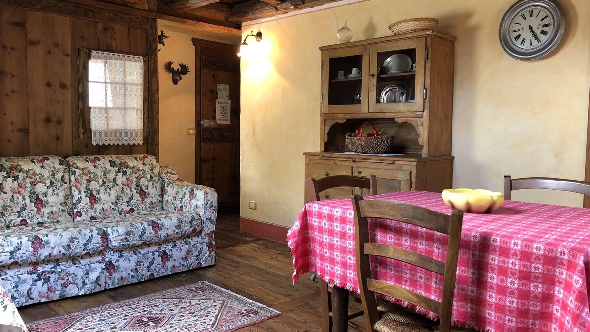 Piedilago Apartment | LA Lavanda