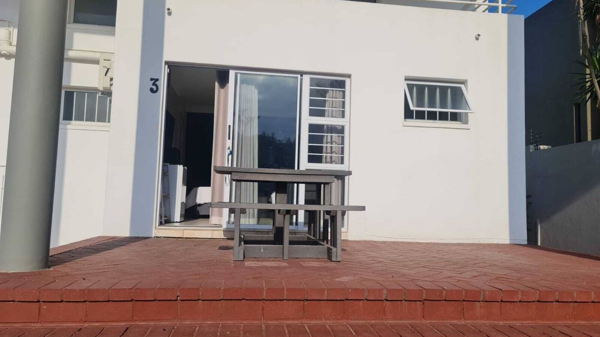 Athlone Villa | La Lucia Beach Villa- Villa 3