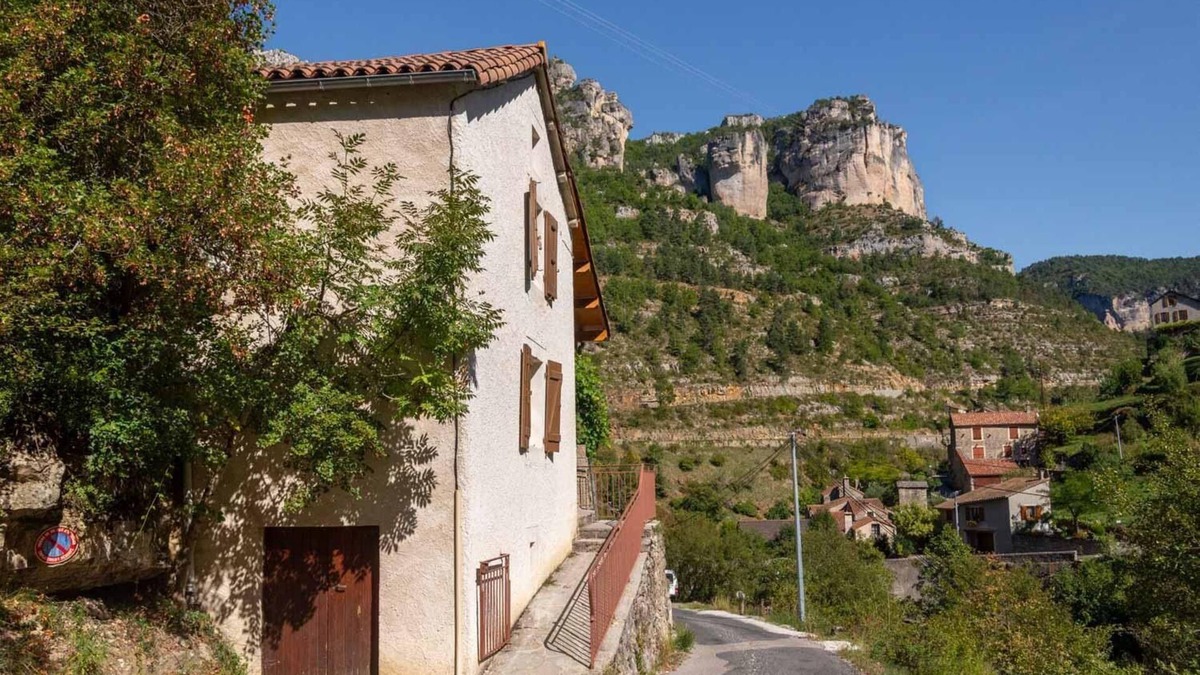 Saint-Pierre-des-Tripiers House | La Maisonnette à la Caze