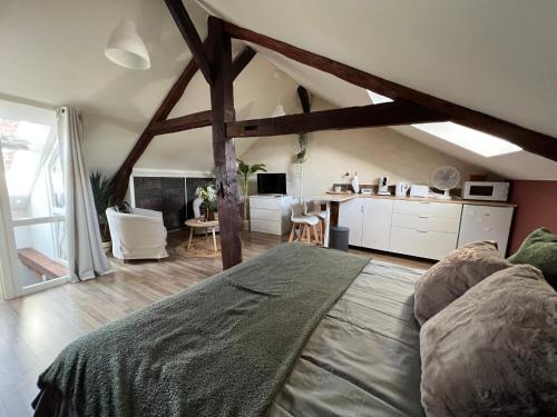 Chateaugiron Bed & Breakfast | La Madeleine