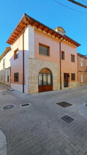 Tordesillas House | LA MADRE ABADESA