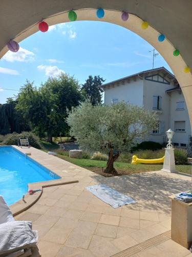 Sainte-Livrade-sur-Lot Villa | La maison basque