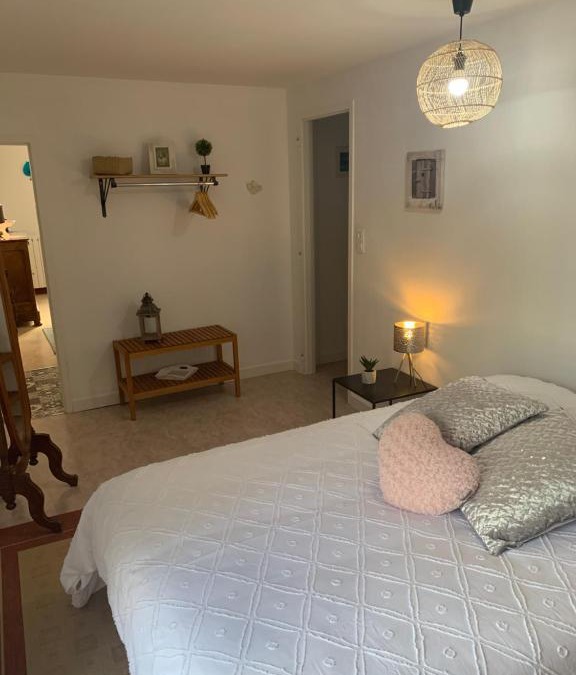 Remoncourt Apartment | La maison bleue