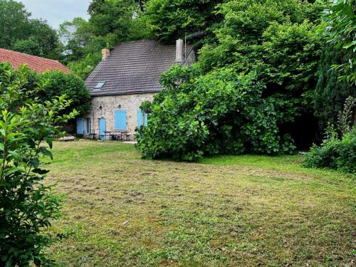 Paissy House | La Maison bleue Paissy