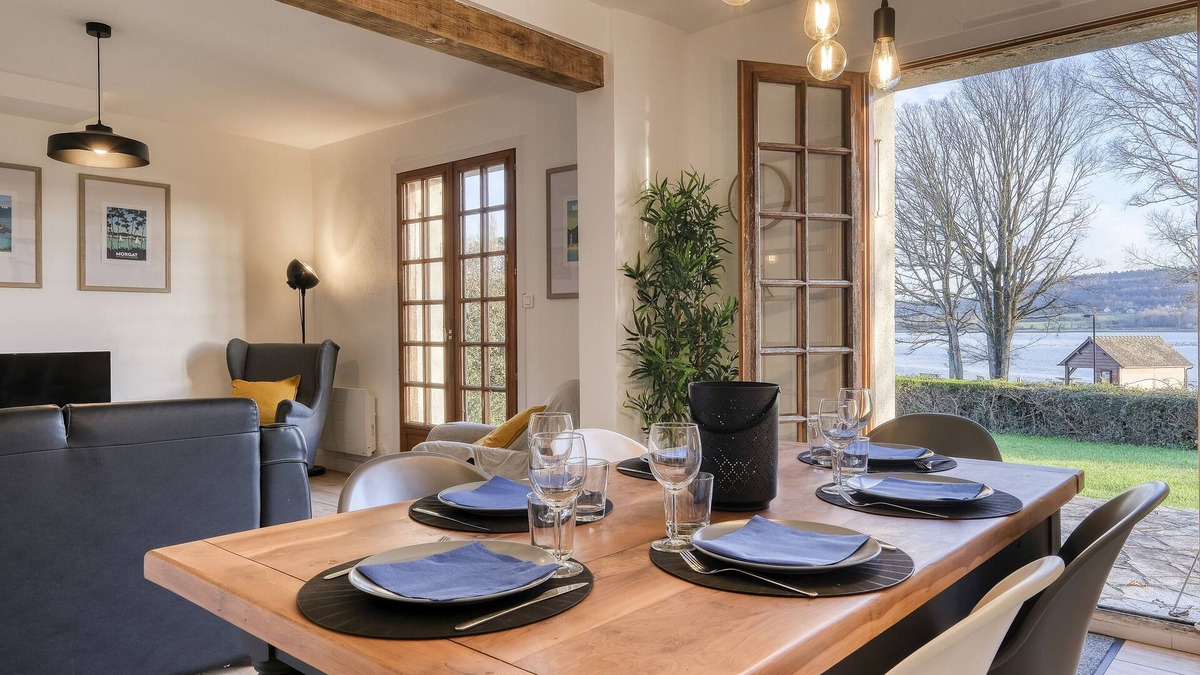 Hanvec House | La Maison de la Cale : Maison Familiale au Bord de L'eau