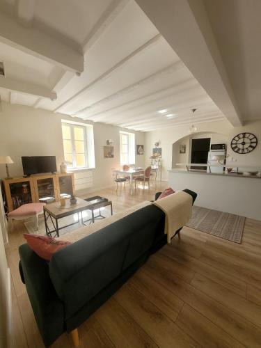 Charnay-les-Macon Apartment | La Maison de Marie