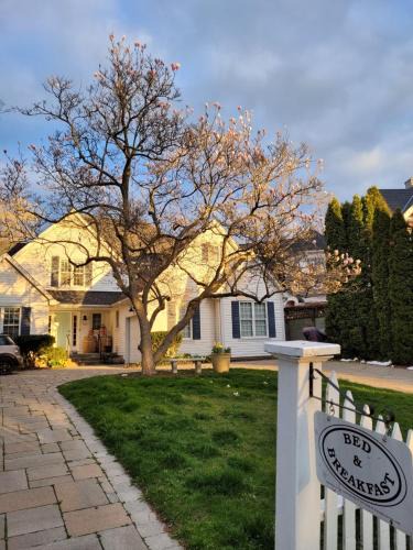 Historic Old Town Bed & Breakfast | La Maison de Sophie