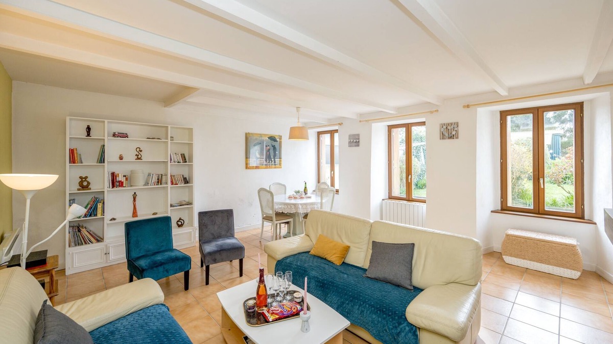 Lantic House | La Maison des Vacances - Maison avec grand jardin
