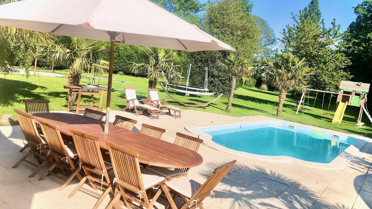 Saint-Maxent Villa | La Maison du Bonheur