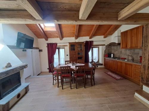 Oulx Apartment | La Maison du Coeur - Hearts in Harmony