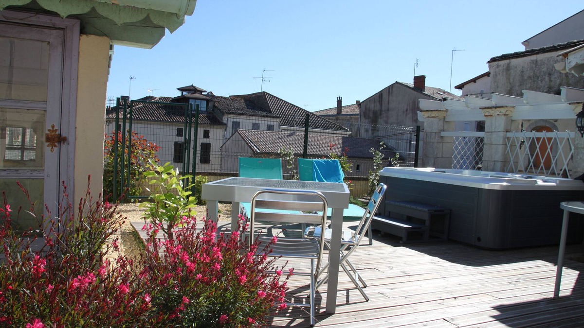 Tonneins Bed & Breakfast | La Maison Duffour