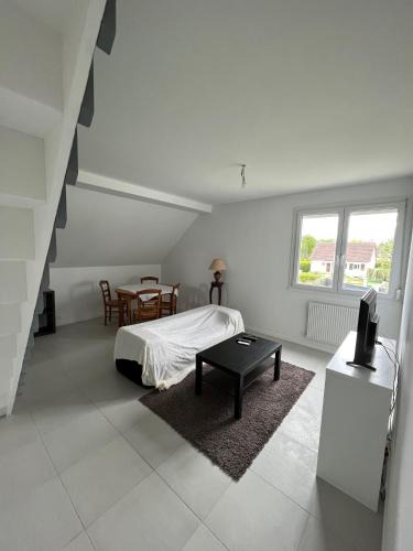 Garancieres Apartment | La maison familliale