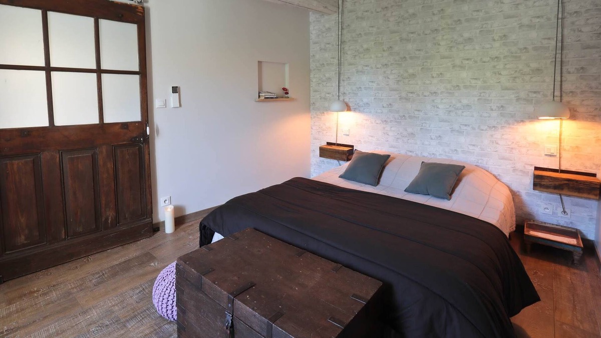 Saint-Laurent-des-Arbres Other | La Maison au Soleil occitan