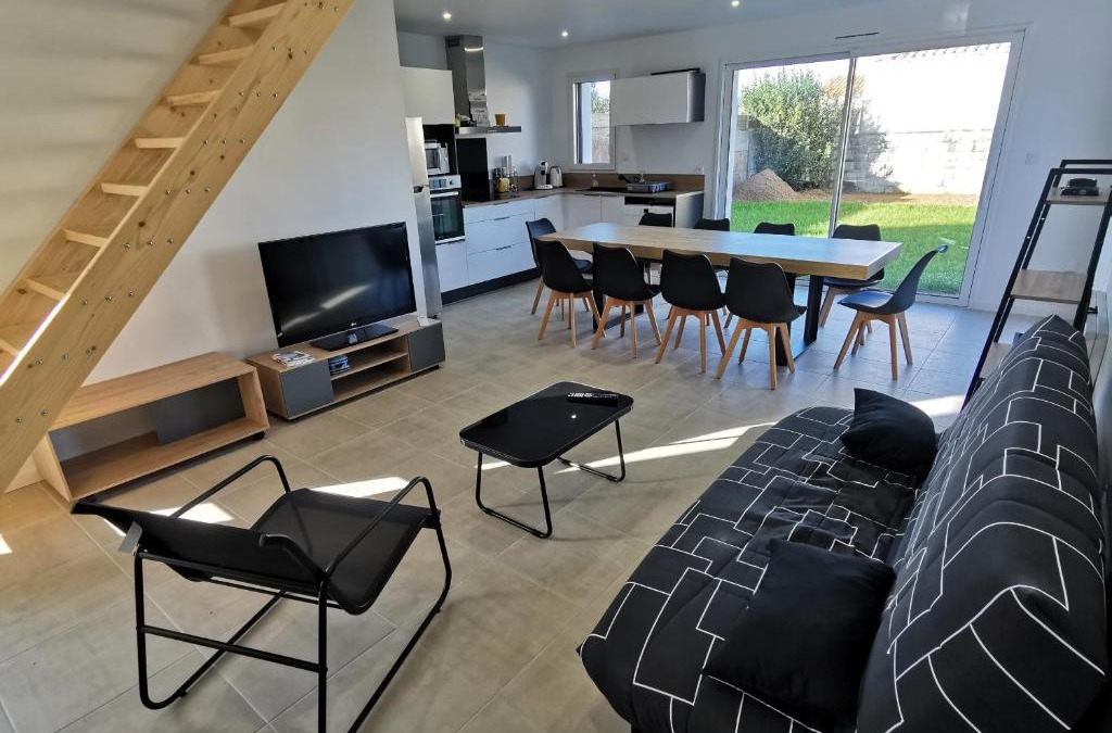 Jard-sur-Mer House | La Maison Manole